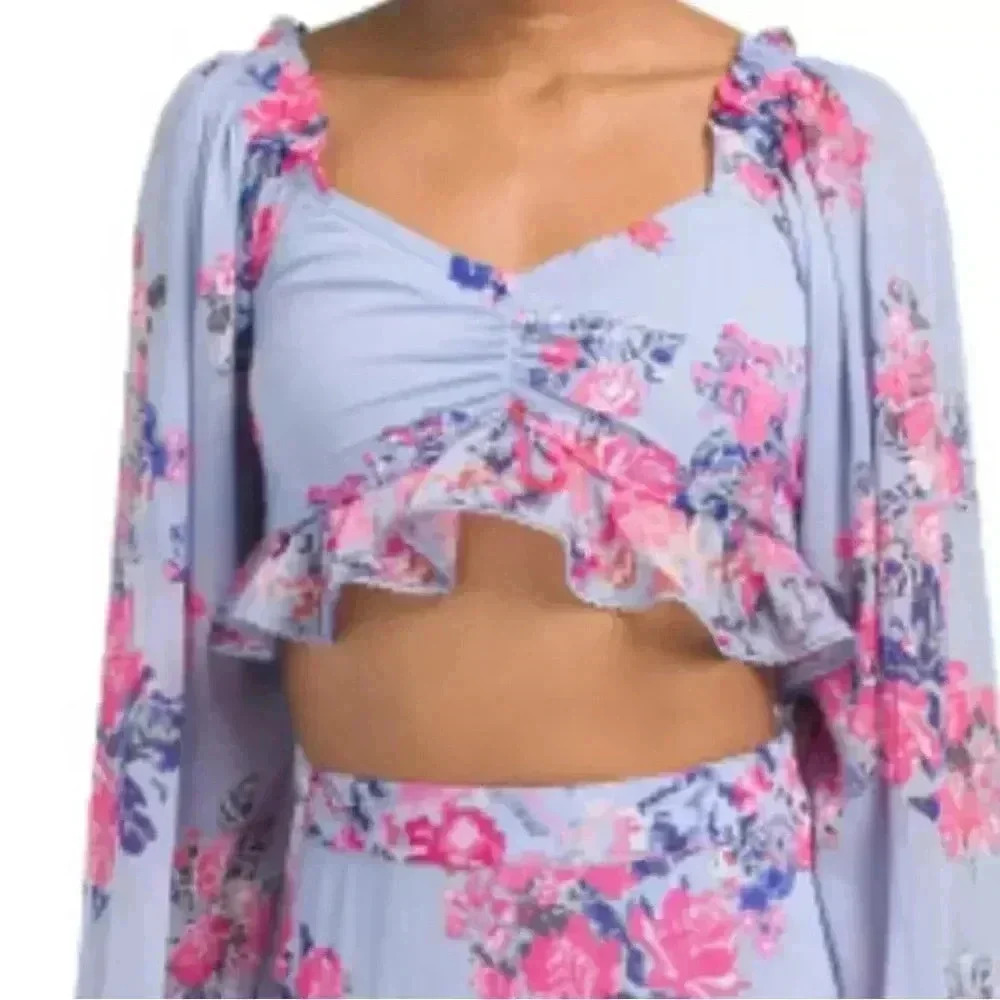 HOUSE OF HARLOW Smocked Ruched Polychiffon Crop Top size Medium - Picture 3 of 9